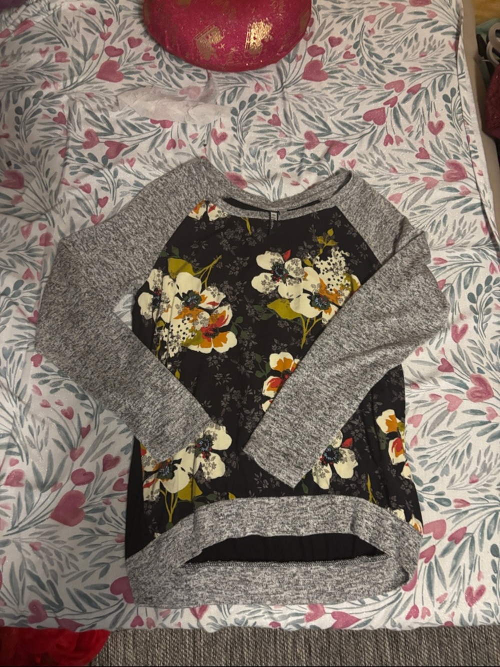 Kut from the Kloth Black Floral Raglan Top with Gray Sleeves